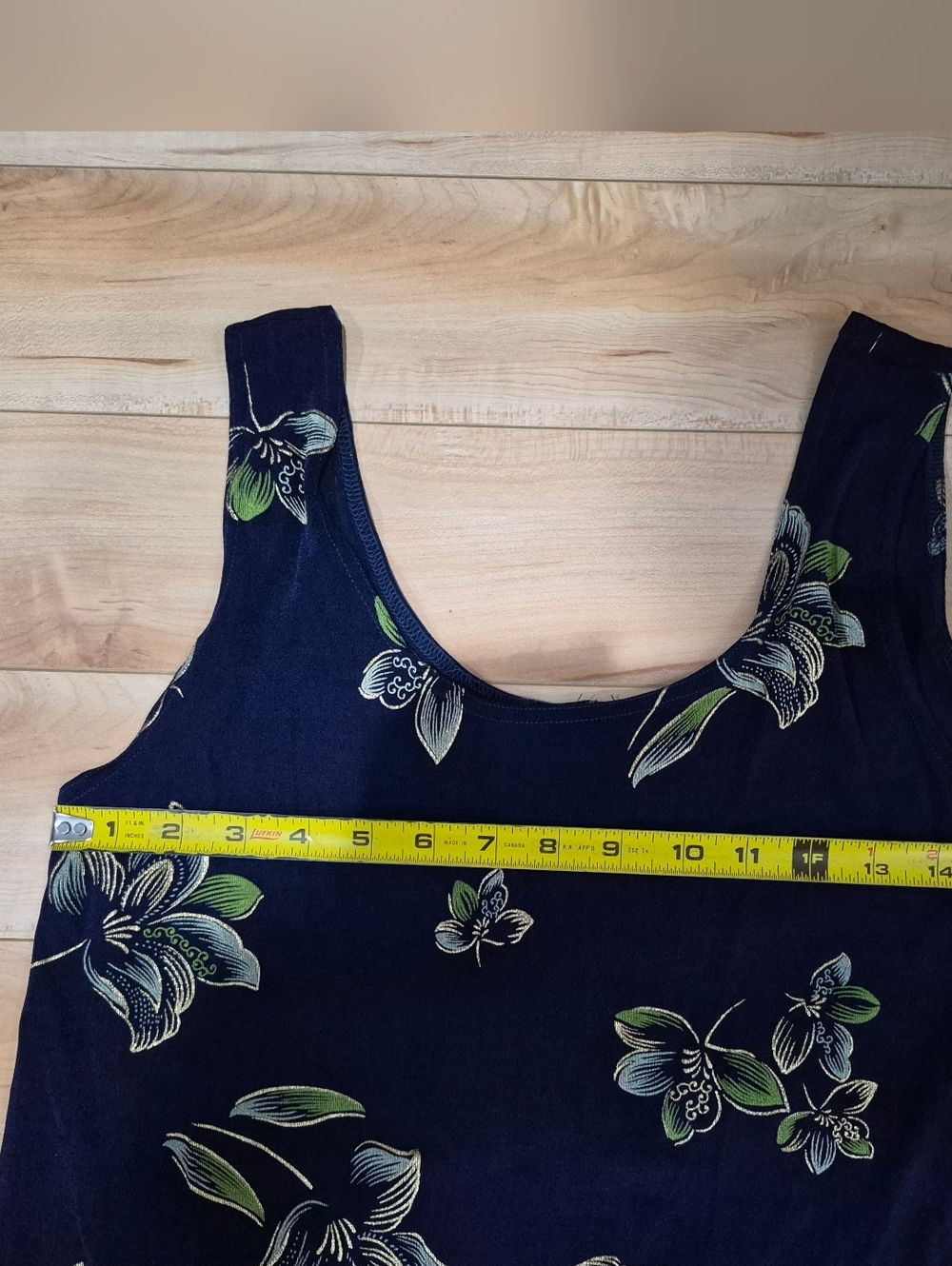 Kisses & Hugs Women's Size Medium Navy Floral Scoop Neck Maxi Dress - Picture 6 of 6
